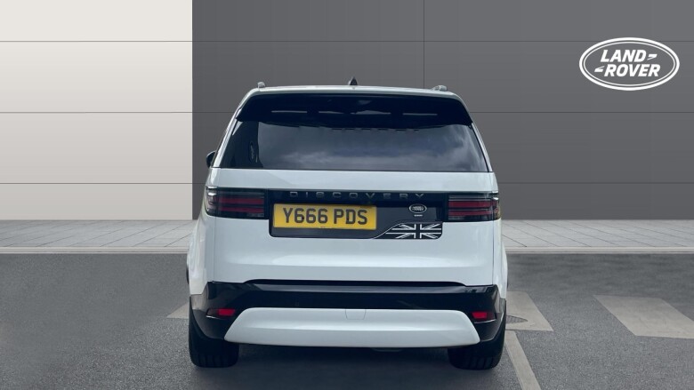 Land Rover Discovery 3.0 D300 R-Dynamic HSE 5dr Auto Diesel Station Wagon